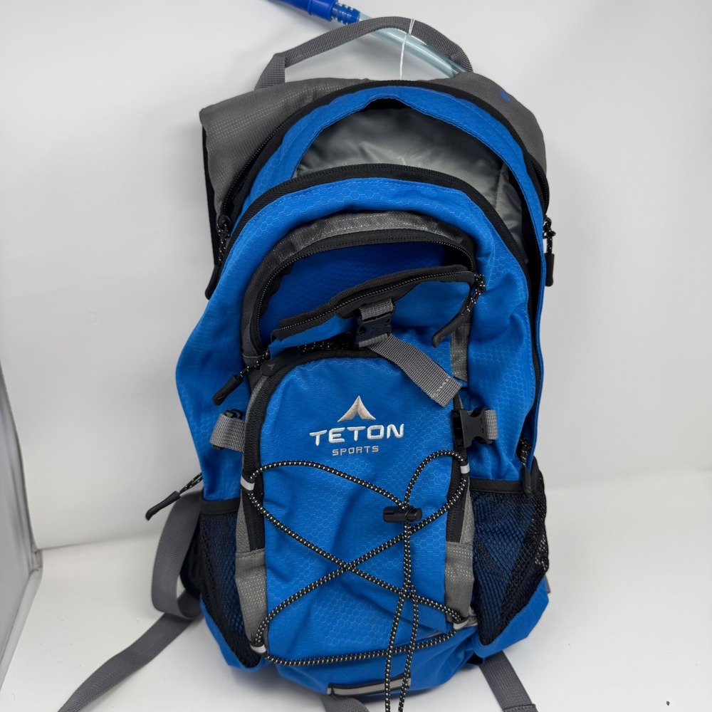 TETON Sports Oasis Hydration Backpack Blue Grey Hiking Daypack with Rain Cover